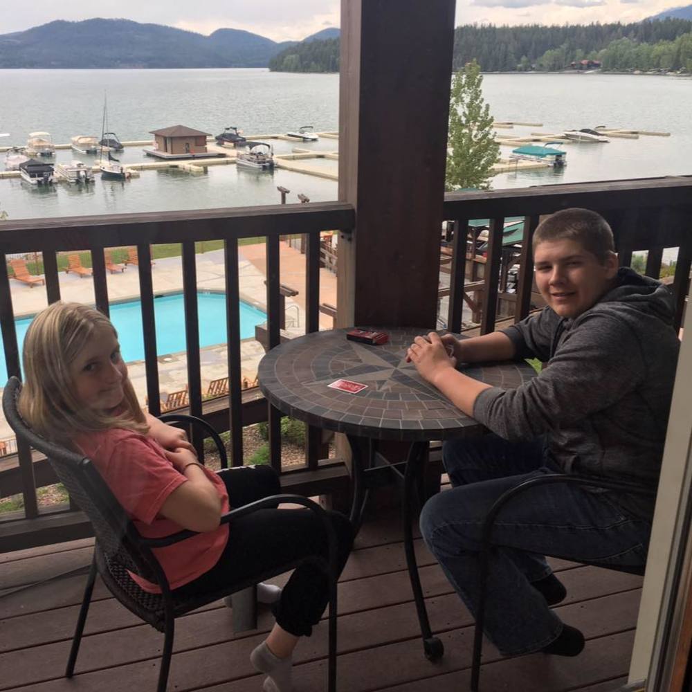 Meet your Posher, Milissa